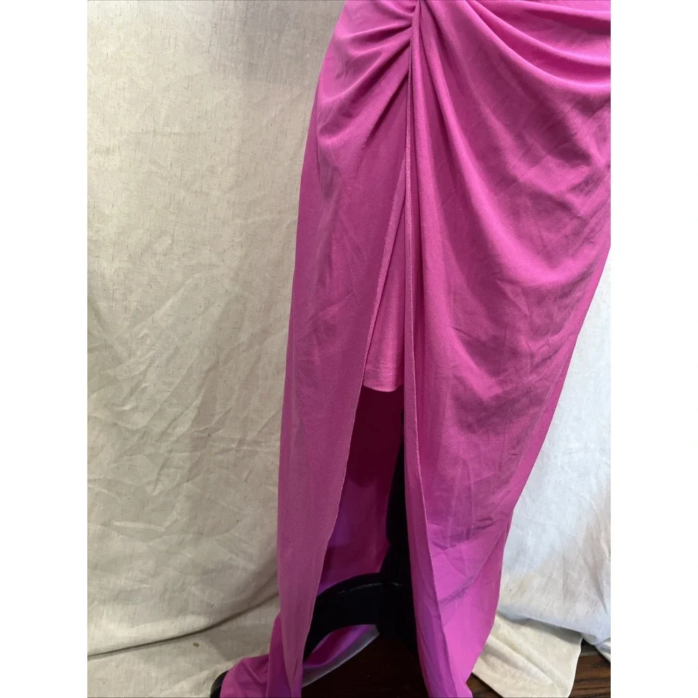 ONE33 DARCY MAXI DRESS IN FUCHSIA PINK WRAP OPEN SLIT UNDERSKIRT SIZE 4